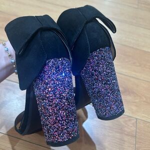 Betsey Johnson glitter bow heels​